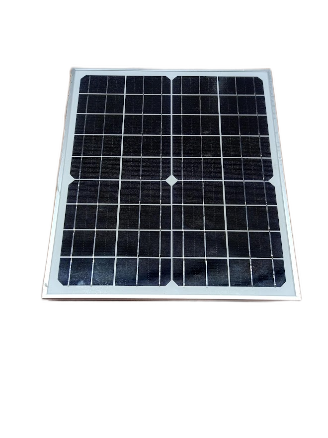 Pannello Solare Monocristallino 20W 21V Con Pinze A Morsa – Dimensioni 55x36x2 Cm, Peso 2 Kg, Per Camper E Barche